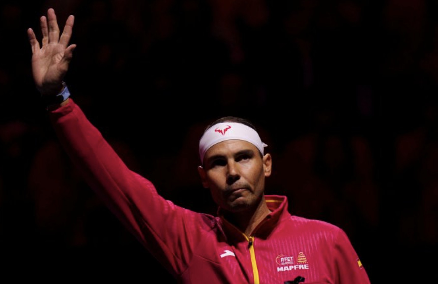 纳达尔迎来十二赛季高光表现，塞尔维亚队球迷沸腾！的简单介绍