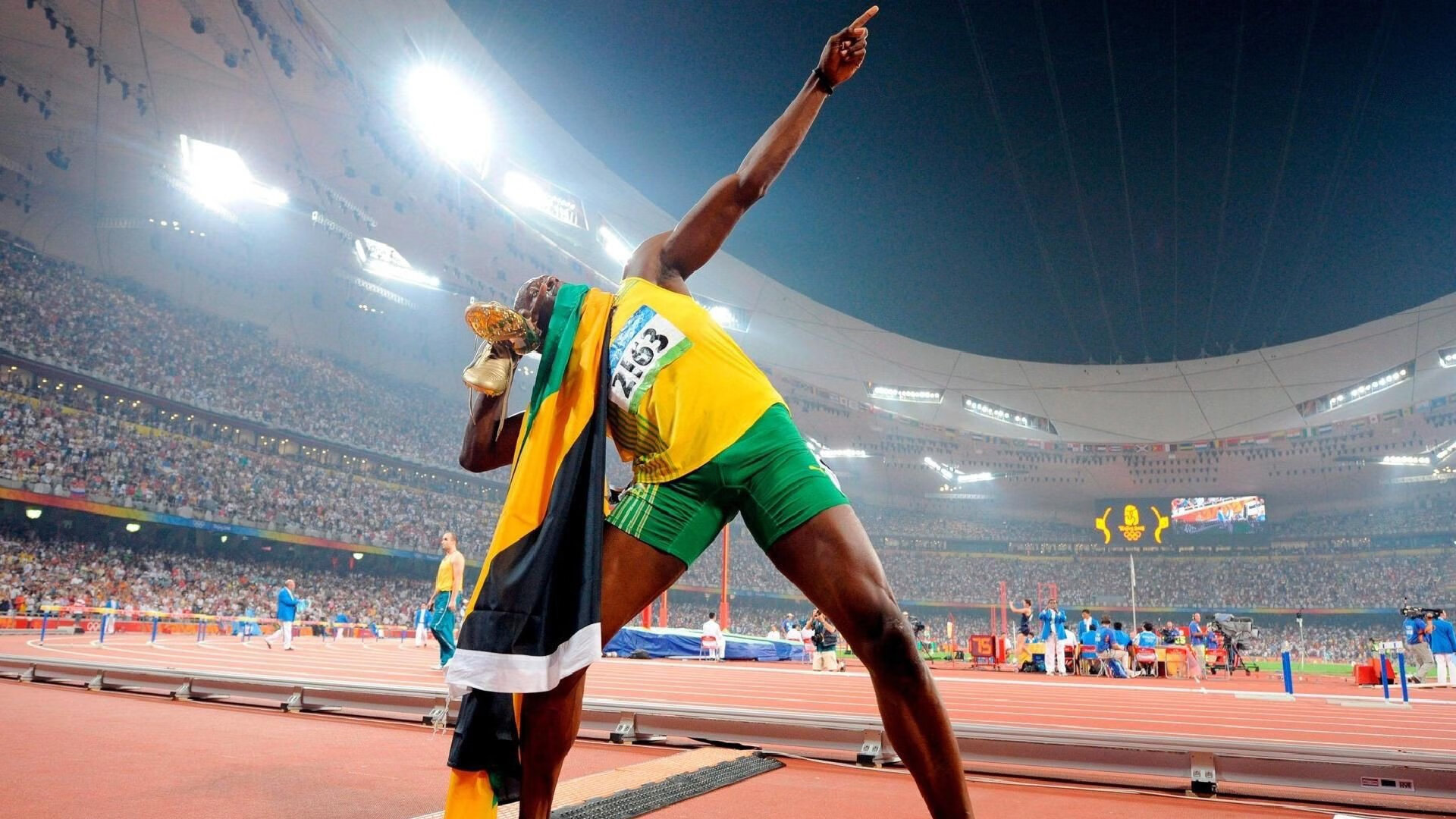 包含全锦赛转会风云：俄克拉荷马城雷霆盯上锋线强援，凯恩或成交易筹码的词条